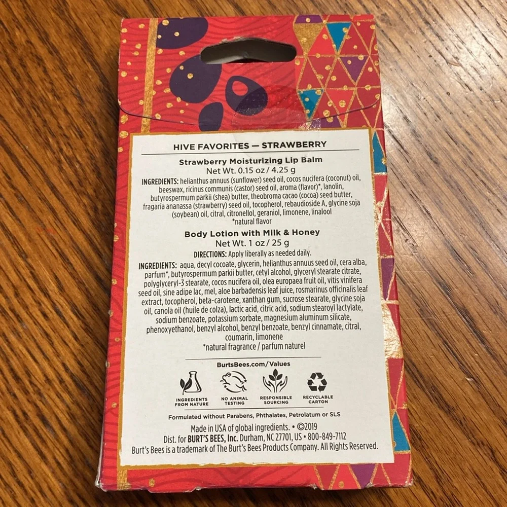 BERT'S BEES Lip Balm Lot